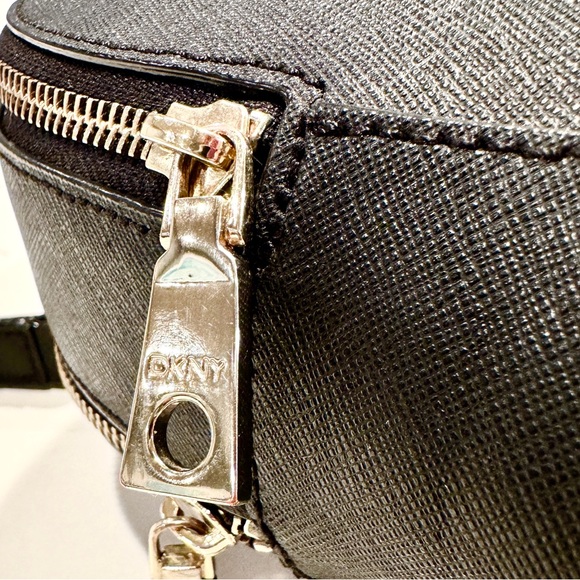 DKNY Women’s Black Bryant Park Dome Two Sided Satchel with Crossbody Strap NWOT - Picture 8 of 9